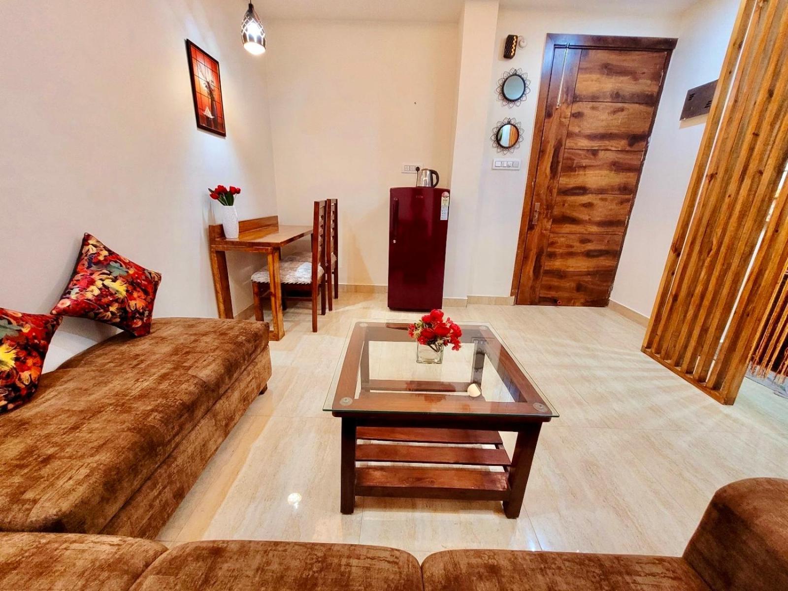 Yogvan Luxury 1Bhk Apartments Tapovan Rishīkesh Exteriör bild